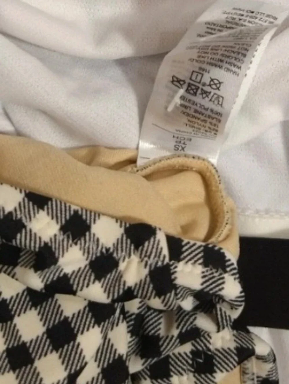 Old Navy Size XS Black & White Gingham Women’s One-Piece Swimsuit